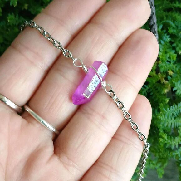 Dainty Aura Quartz Crystal Anklet Bracelet, Adjustable Gemstone Jewelry - Picture 3 of 3